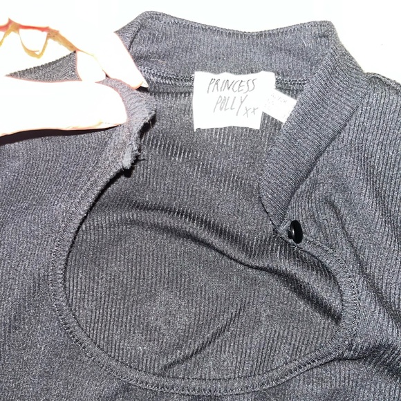 Princess polly, Open circle, Long Sleeve! - Picture 3 of 3